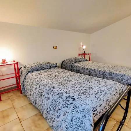 Raviscioni Albino By Interhome Apartment