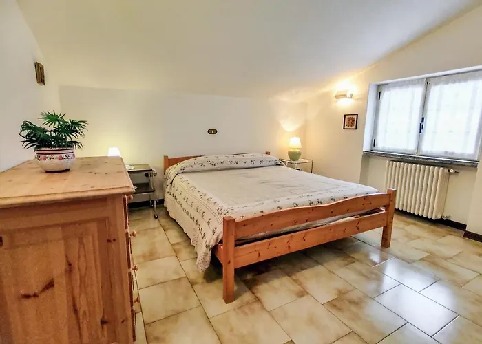 Raviscioni Albino By Interhome