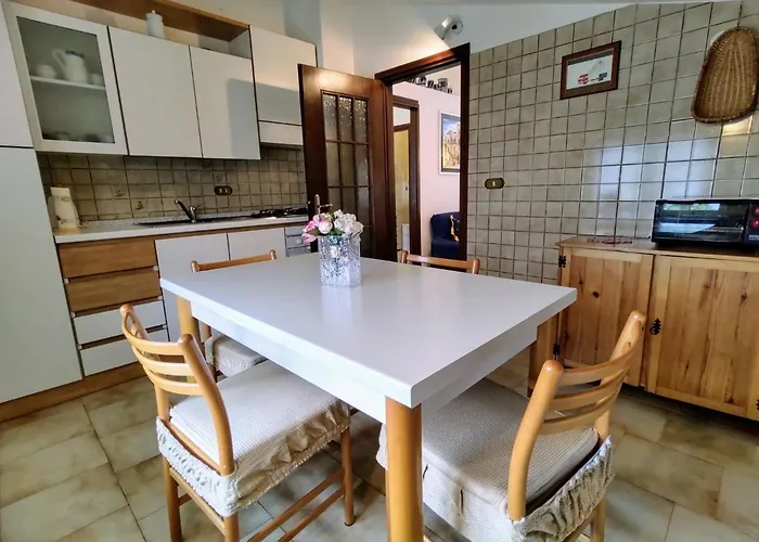 Raviscioni Albino By Interhome דירה *