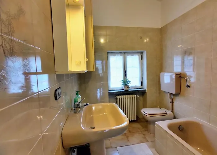 Raviscioni Albino By Interhome