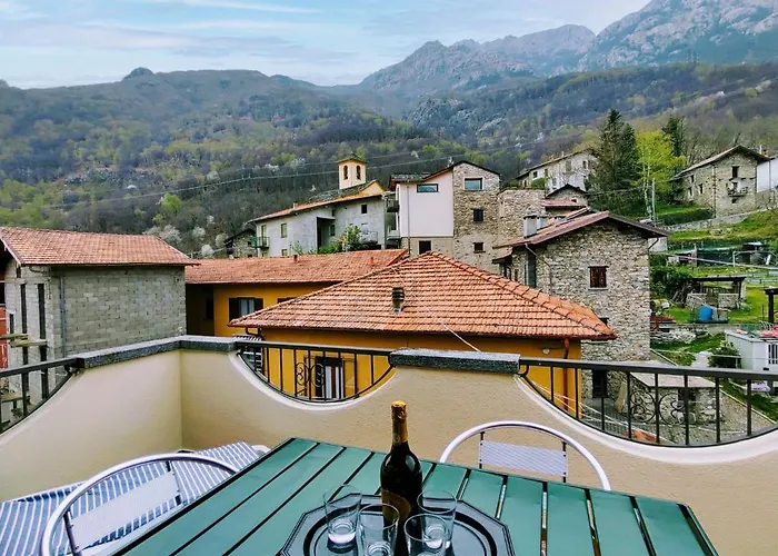 Raviscioni Albino By Interhome * Albonico