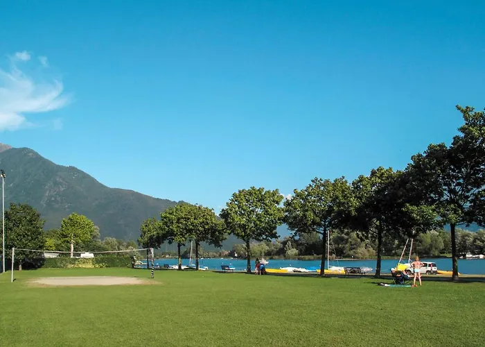 Raviscioni Albino By Interhome דירה Albonico